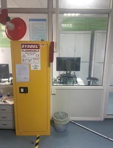 Chemikalienschränke